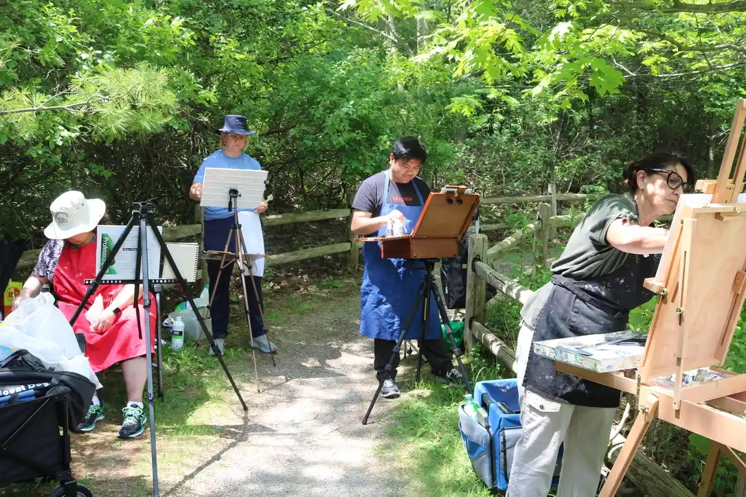Rural City ARAS students paint plein air - Avenue road arts school rural city